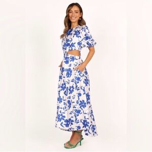 Petal & Pup Blue White Floral Off Shoulder Midi Dress Size L Ruffle Summer
